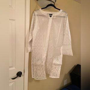 NWOT size med white kurta